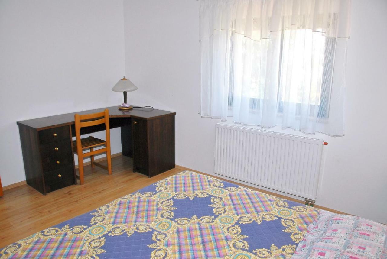 Apartmani Bauk 波雷奇 外观 照片